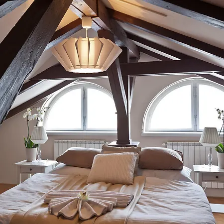 Prague Holiday Apartments Aparthotel