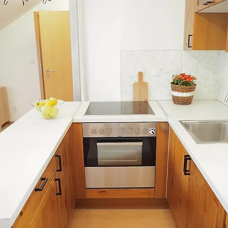 Qik Apartment *