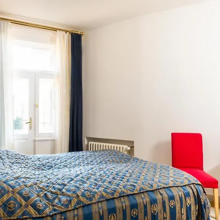 La Fenice Hotel