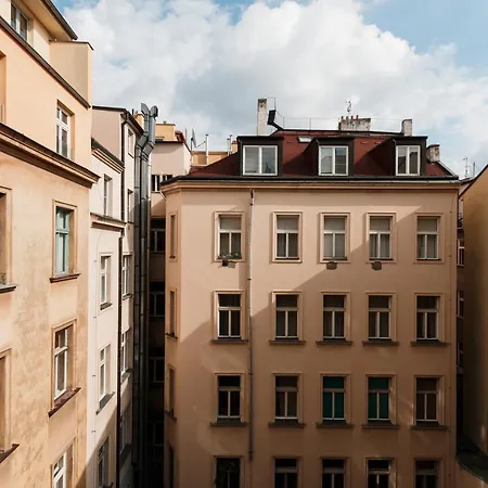 Days - Stylish New Town * Prague