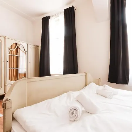 Apartamento Days - Stylish New Town