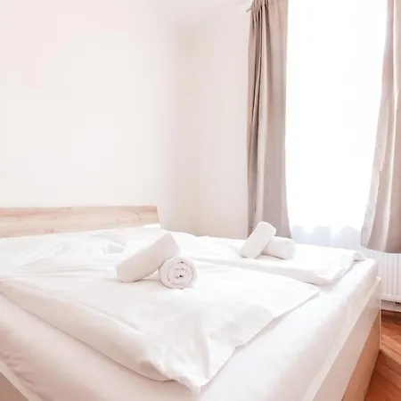 Apartamento Days - Stylish New Town