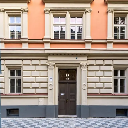 Seven Wishes Boutique By Dwellfort Prague