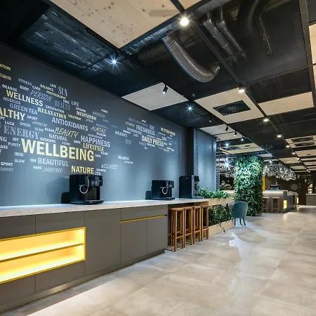 Otel Ibis Wenceslas Square 3*
