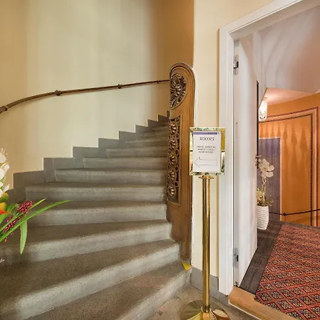 Hotel Ea Rokoko