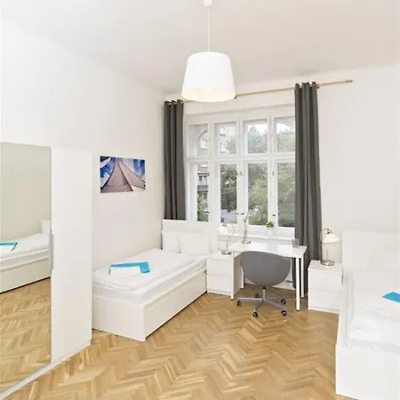 With 2 Bathrooms- 5 Minutes From Old Town - 102 M2 Apartment *