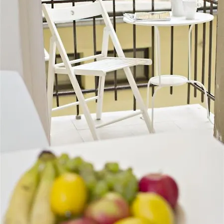 With 2 Bathrooms- 5 Minutes From Old Town - 102 M2 Apartment *