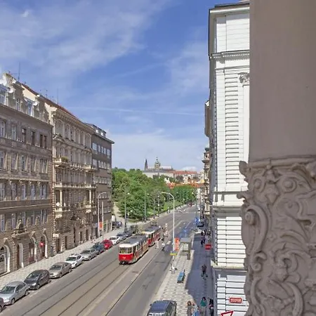 Atos Hotel 3*