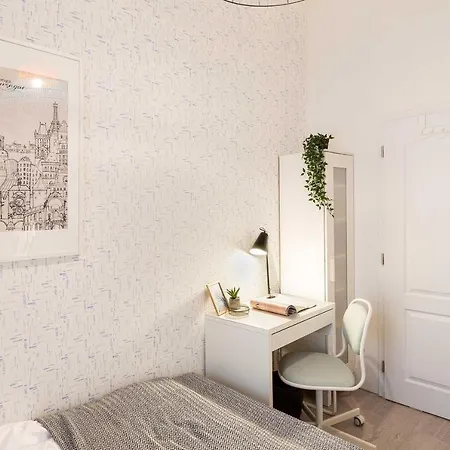 Borivojova 50 Apartment