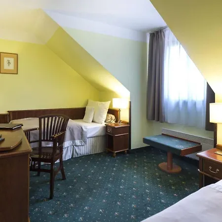 Selsky Dvur - Bohemian Village Courtyard Hotel