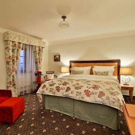 Questenberg Hotel
