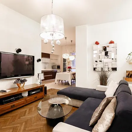 Apartment Luxury Dlouha