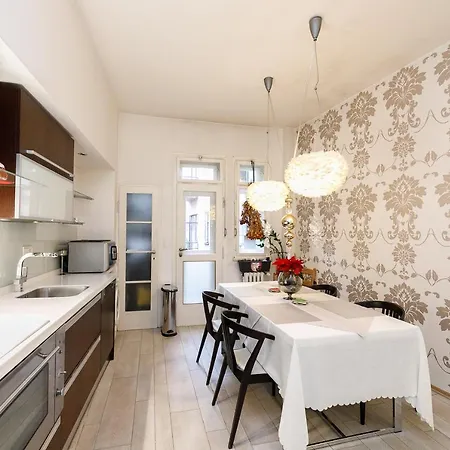 Apartment Luxury Dlouha Prague