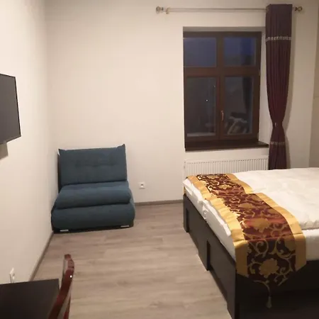 Sun-house Pension&restaurant -parkingfree- 3*