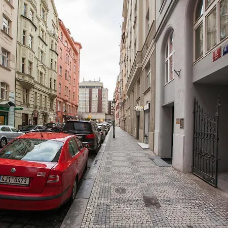 Otel Golden Prag