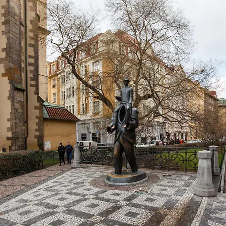 Golden 4* Prag