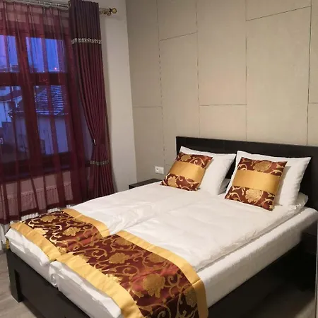 Sun-house Pension&restaurant -parkingfree- 3* Prag