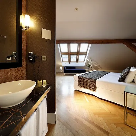 Eurostars Thalia Szálloda 5*