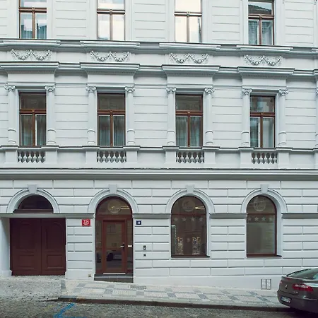 Kings Hotel