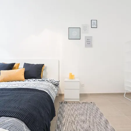 Aparthotel L.i.a S.r.o