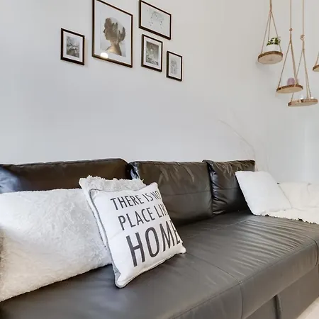 L.i.a S.r.o Aparthotel Prague
