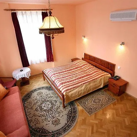 Pawlovnia Hotel