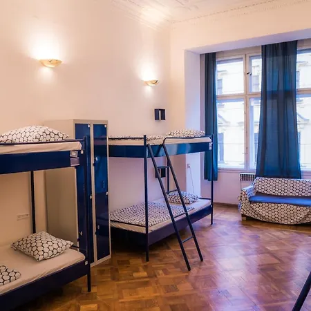 Hostel Cosmopole *