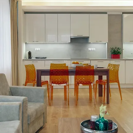 Exclusive In Luka Apartment *