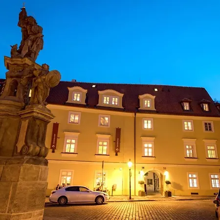 Old Royal Post Boutique & Premium Prague