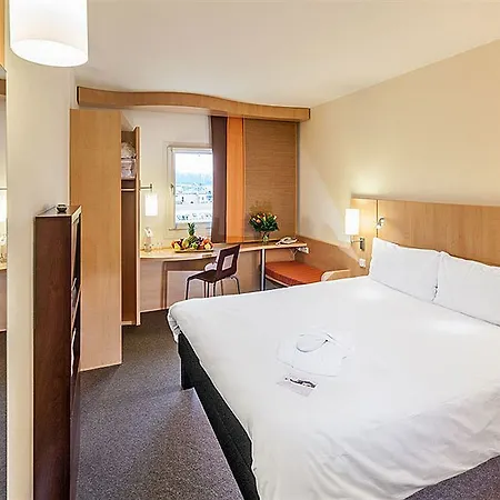 Hotel Ibis Old Town