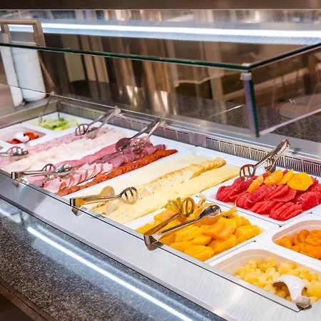 布拉格格兰迪姆酒店 5* 布拉格