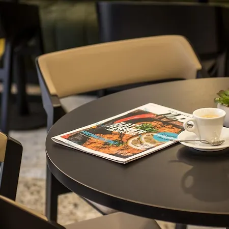 Valcha Hotel