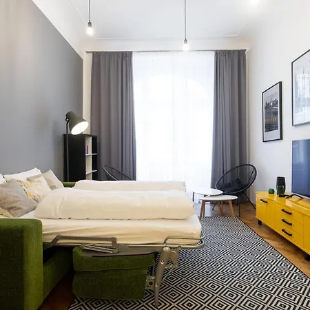 Apartment Spacious Near The River Prague