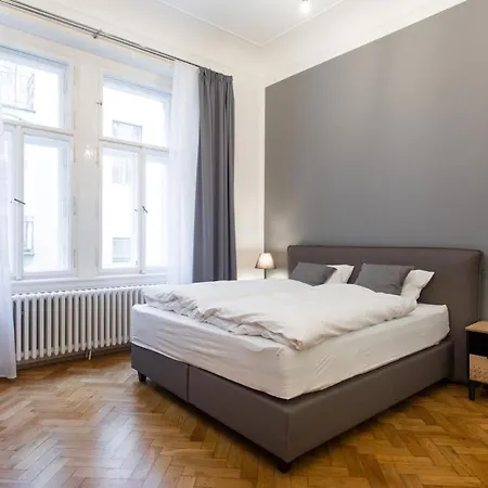 Spacious Near The River