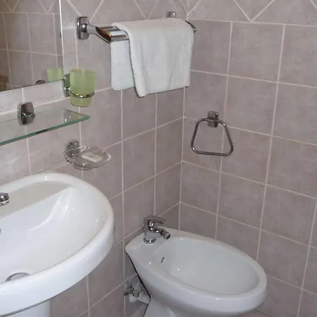 City Center & L'opera Guest house Prague