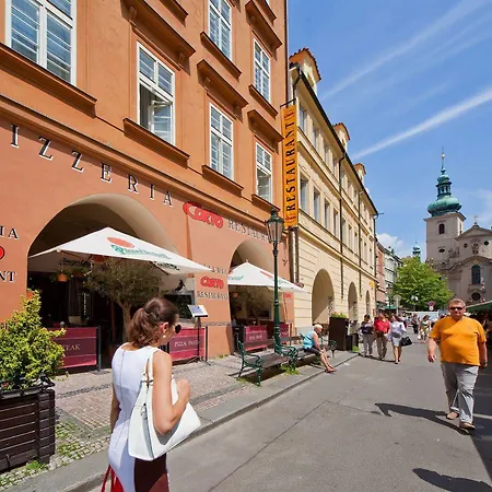 Corto Old Town 3* Praga