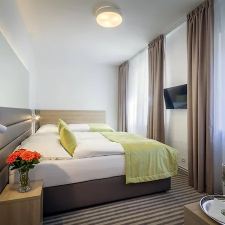 White Lion Hotel