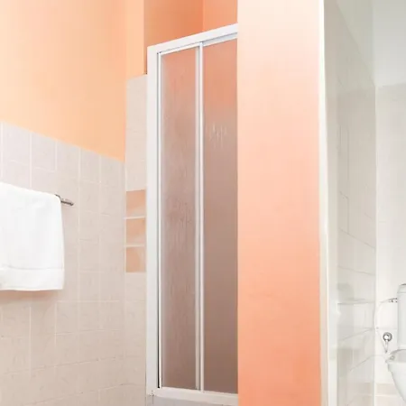 Guest house City Center & L'opera 2*