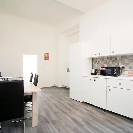 Beautiful Mala Strana Apartment