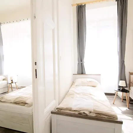 Beautiful Mala Strana Apartment Prague