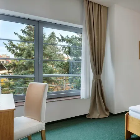 Oya Hotel