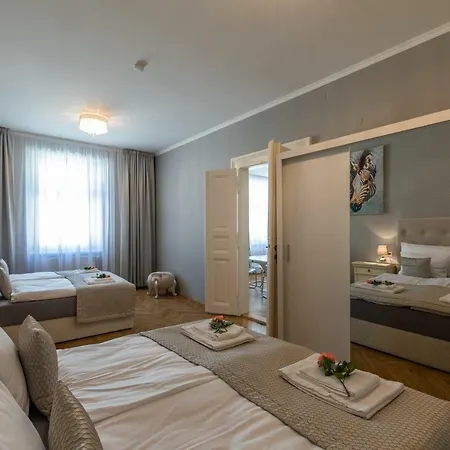 Slabur Aparthotel 4*