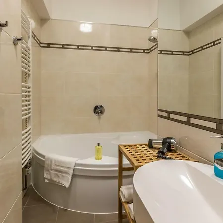 Slabur 4* Praga
