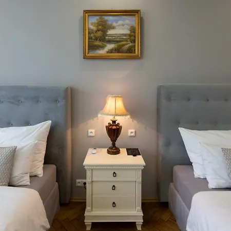 Slabur Aparthotel