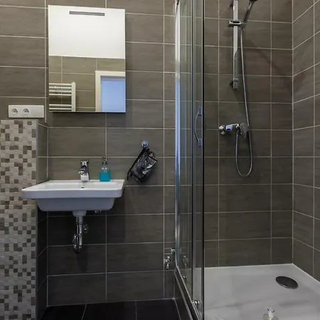 Aparthotel Slabur 4*