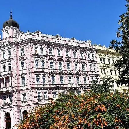 Opera Hotel Praha