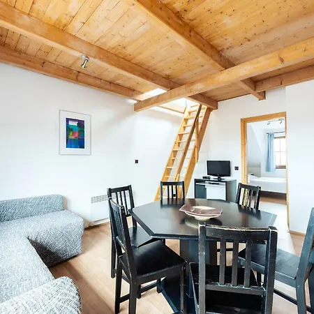 Apartment Family 6 *