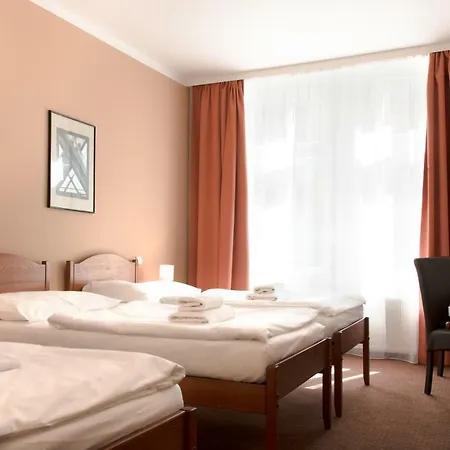 Karlin Hotel 3*