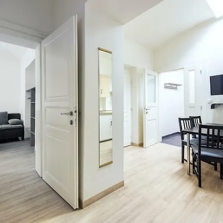 Family 6 Apartment Prague