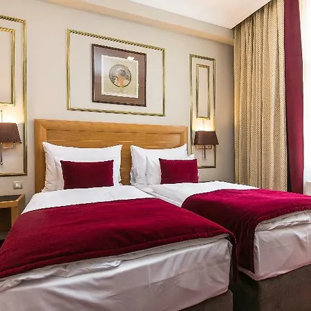 Hotel Caruso Old Town